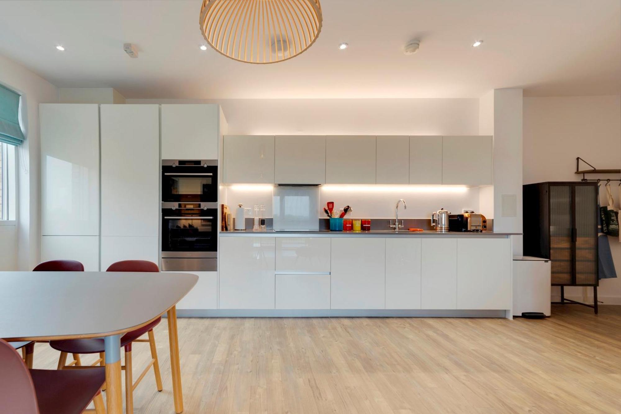 Pass The Keys Stunning And Spacious Modern Flat - Own Car Park Кембридж Экстерьер фото